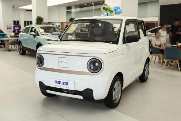 2025年10月提车选哪天最吉利？要看时辰和生肖吗